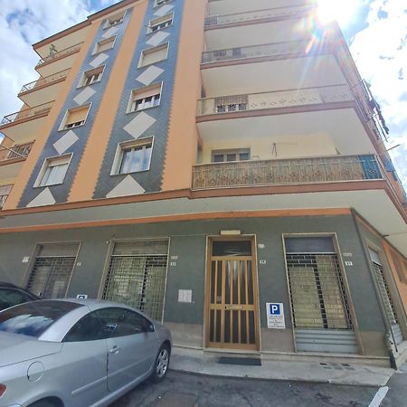 Apartamento Bella Vista Canelli Exterior foto