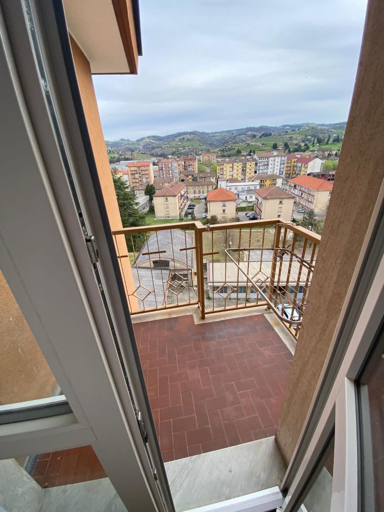 Apartamento Bella Vista Canelli Exterior foto
