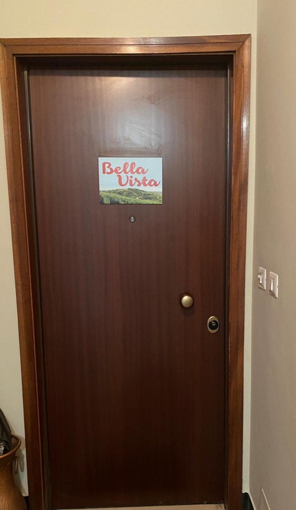 Apartamento Bella Vista Canelli Exterior foto